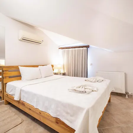 Dedeminn Garden House Apartment *