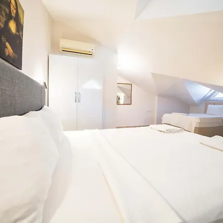 Dedeminn Marina House *